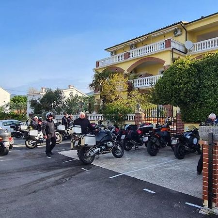 Bed & Breakfast Barbara Нови-Винодолски Экстерьер фото
